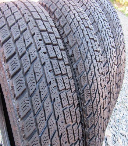 Всесезонные шины липучки