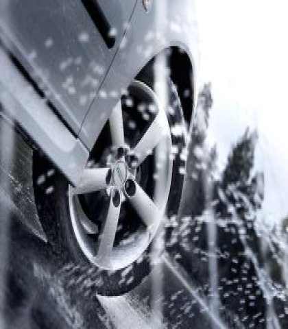 Какая марка летних шин лучше: Nokian или Bridgestone?