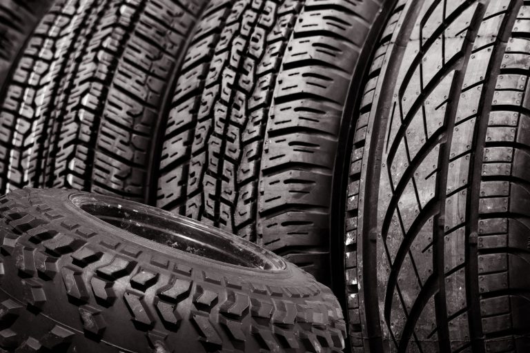  /tyres/kakie-shiny-luchshe-dunlop-i-yokohama.html