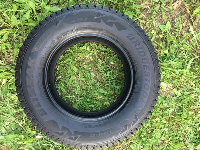 Шина Bridgestone